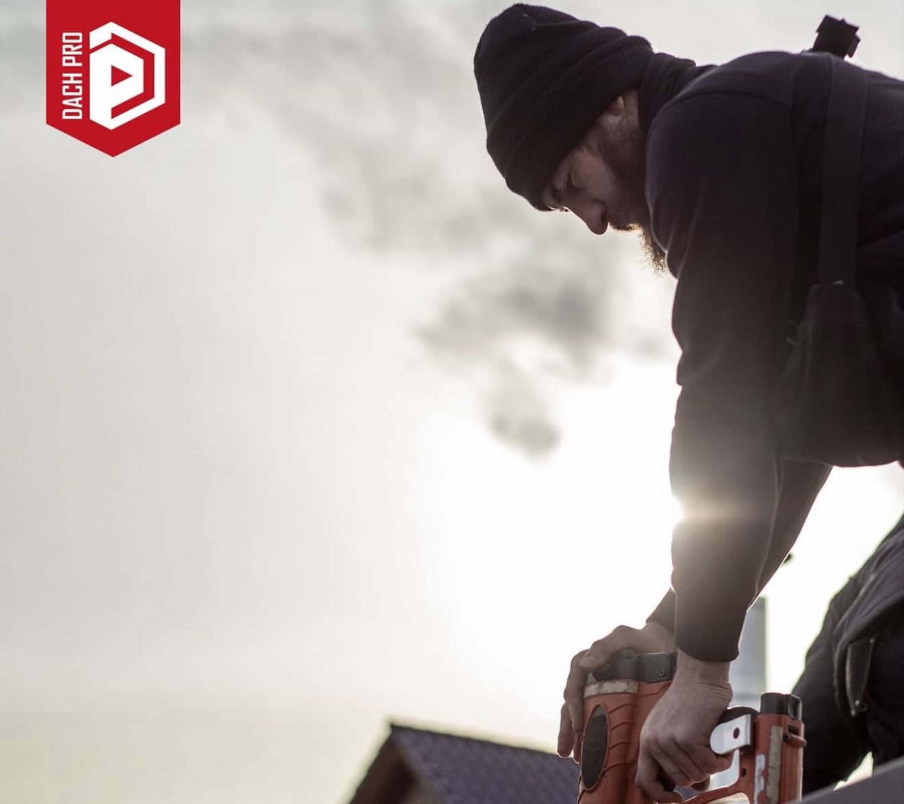 So trotzt Du Kälte, Eis & Wind - Das sind die ultimativen Tipps fürs Dachhandwerk! - Dach PRO Dachdeckerwerkzeug Bedarf