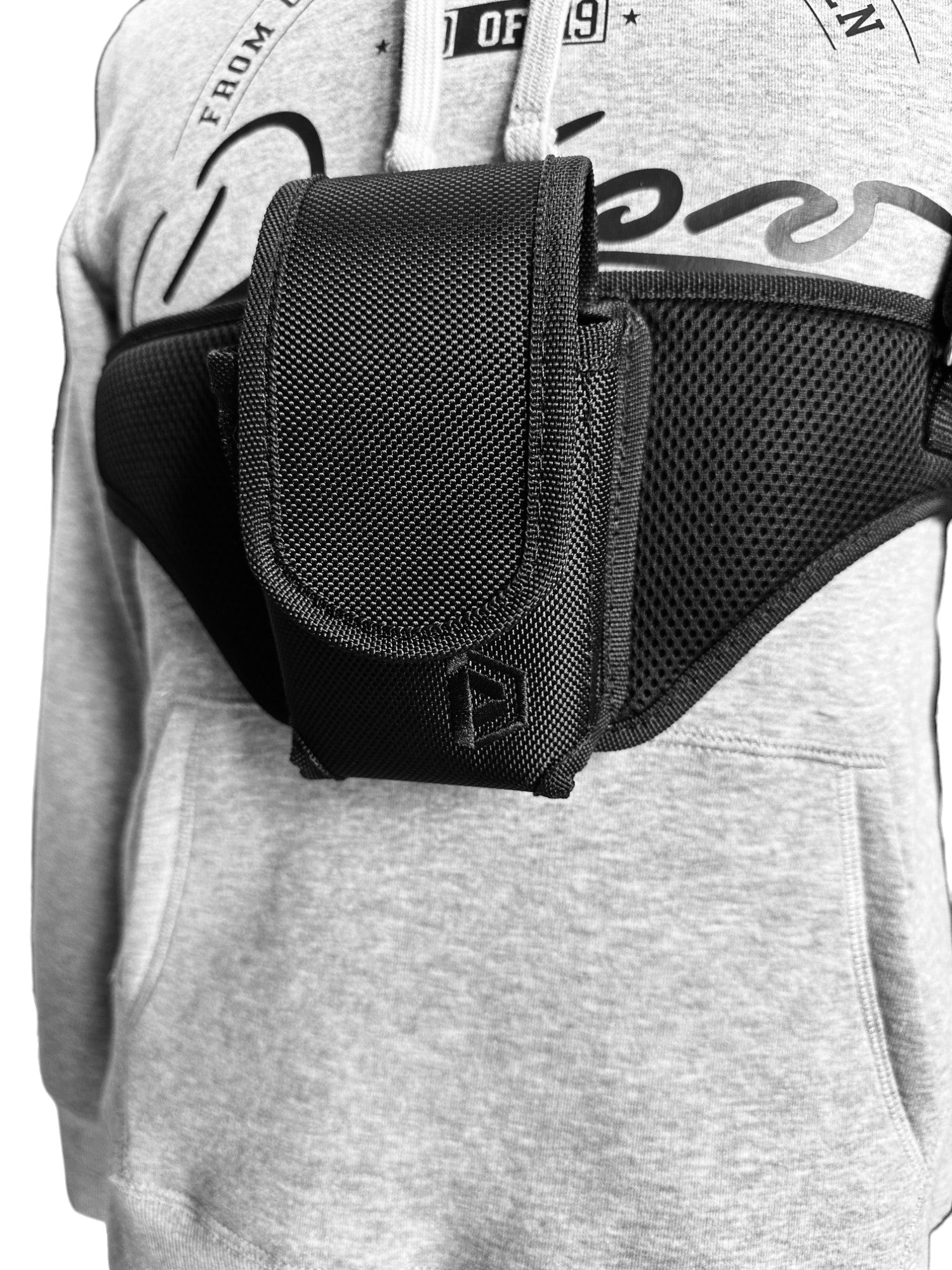 Holster 'CHEST' - Brusttasche