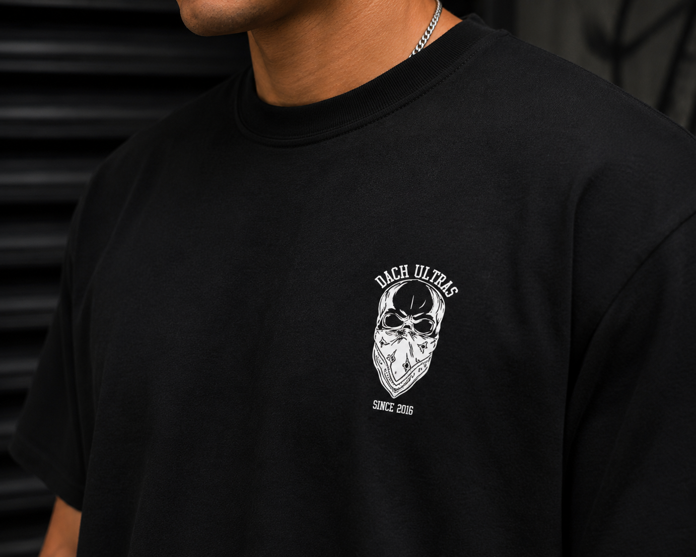 DACH ULTRAS'- GIANT T-Shirt black, oversized