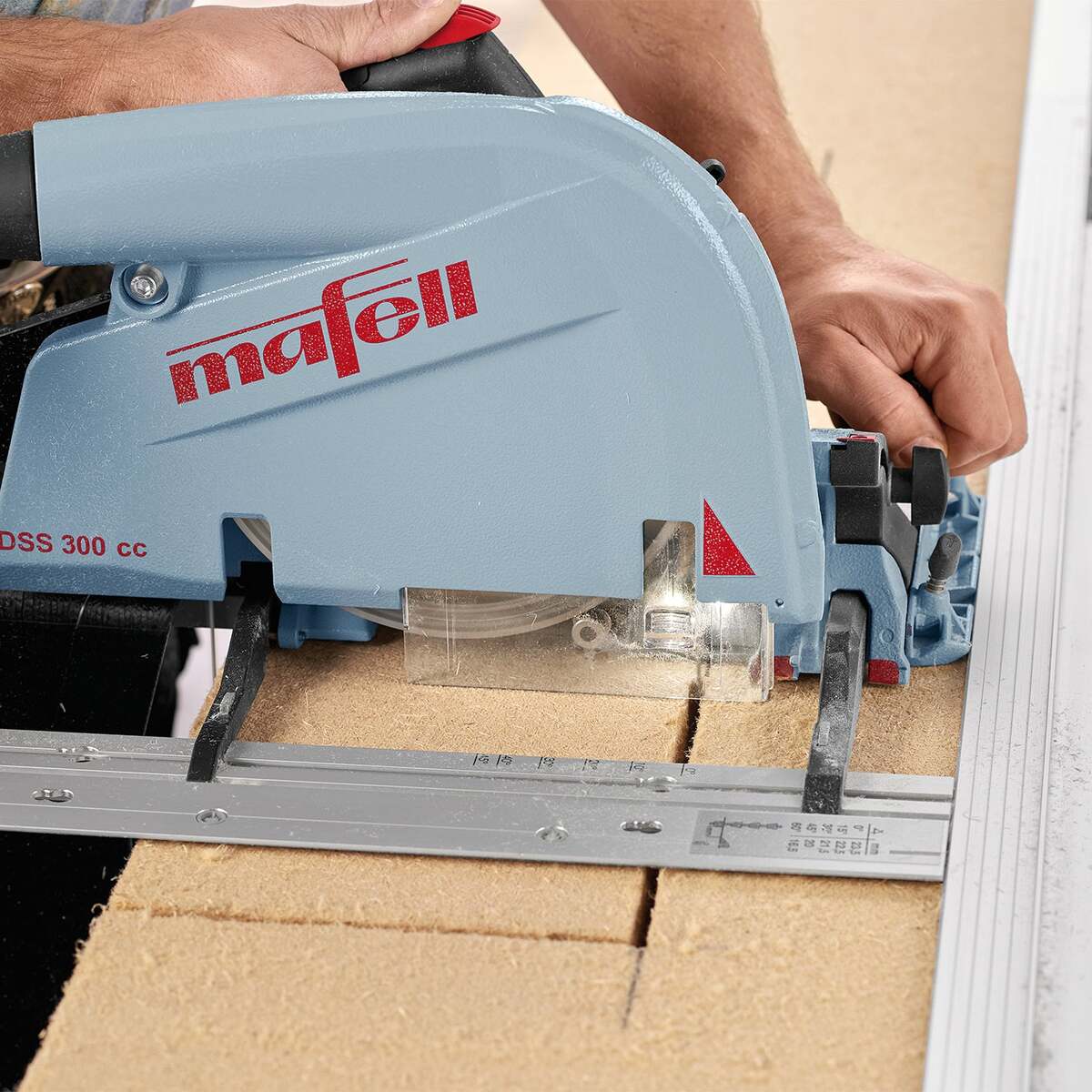 Mafell - Materiale isolante Saw DSS 300 CC nella custodia di trasporto