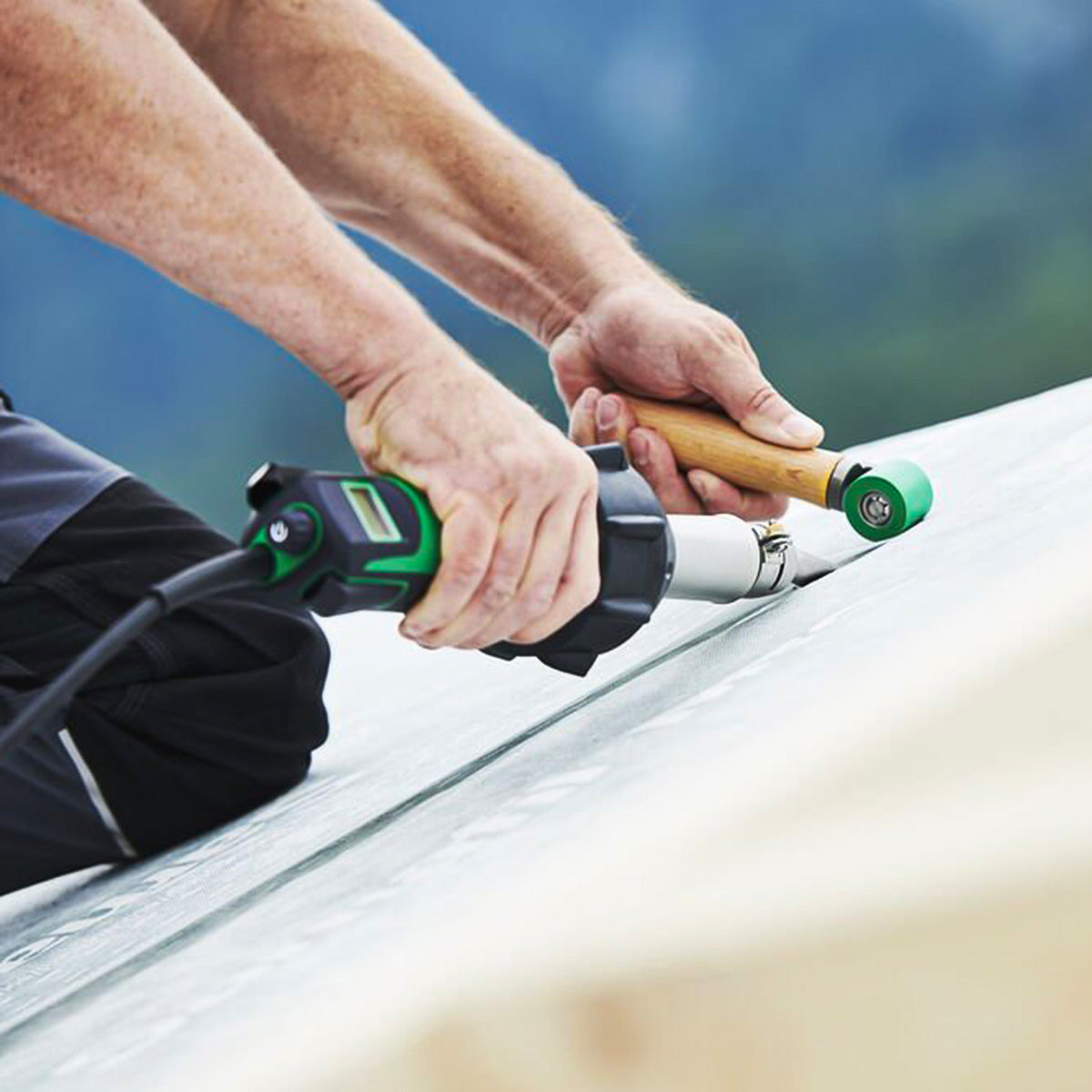 Leister - Triac at, Hand Welding Föhn, 230V/1600W