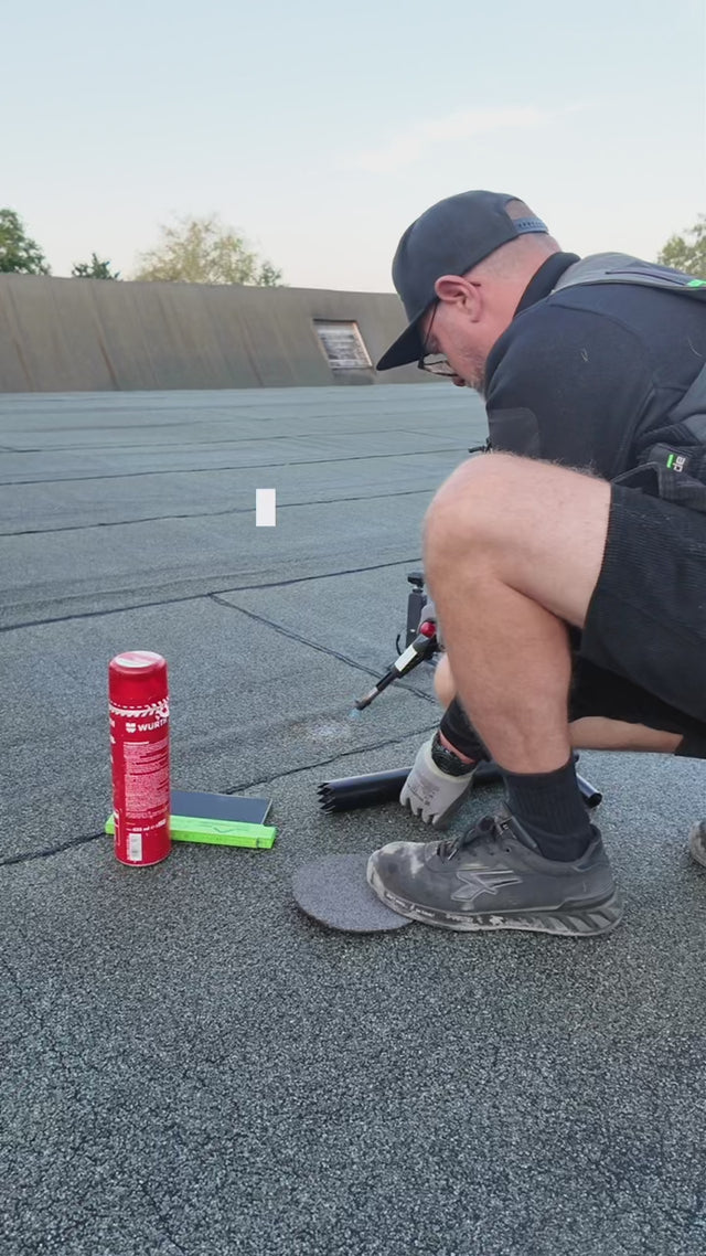 Lochmaster 3000 (Einhorn) - Flat roof tester roof sample opener, inspection, maintenance and control