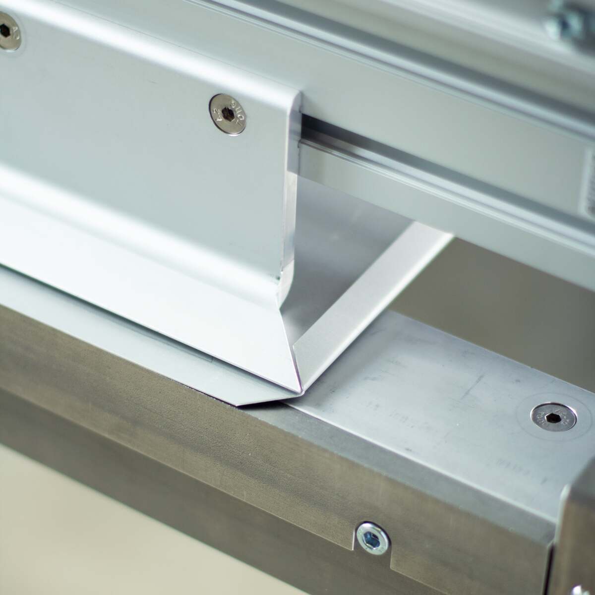 Bender PRO Segment Abkantbank – Mobil mit Untergestell, Zubehör & Zubehörkasten