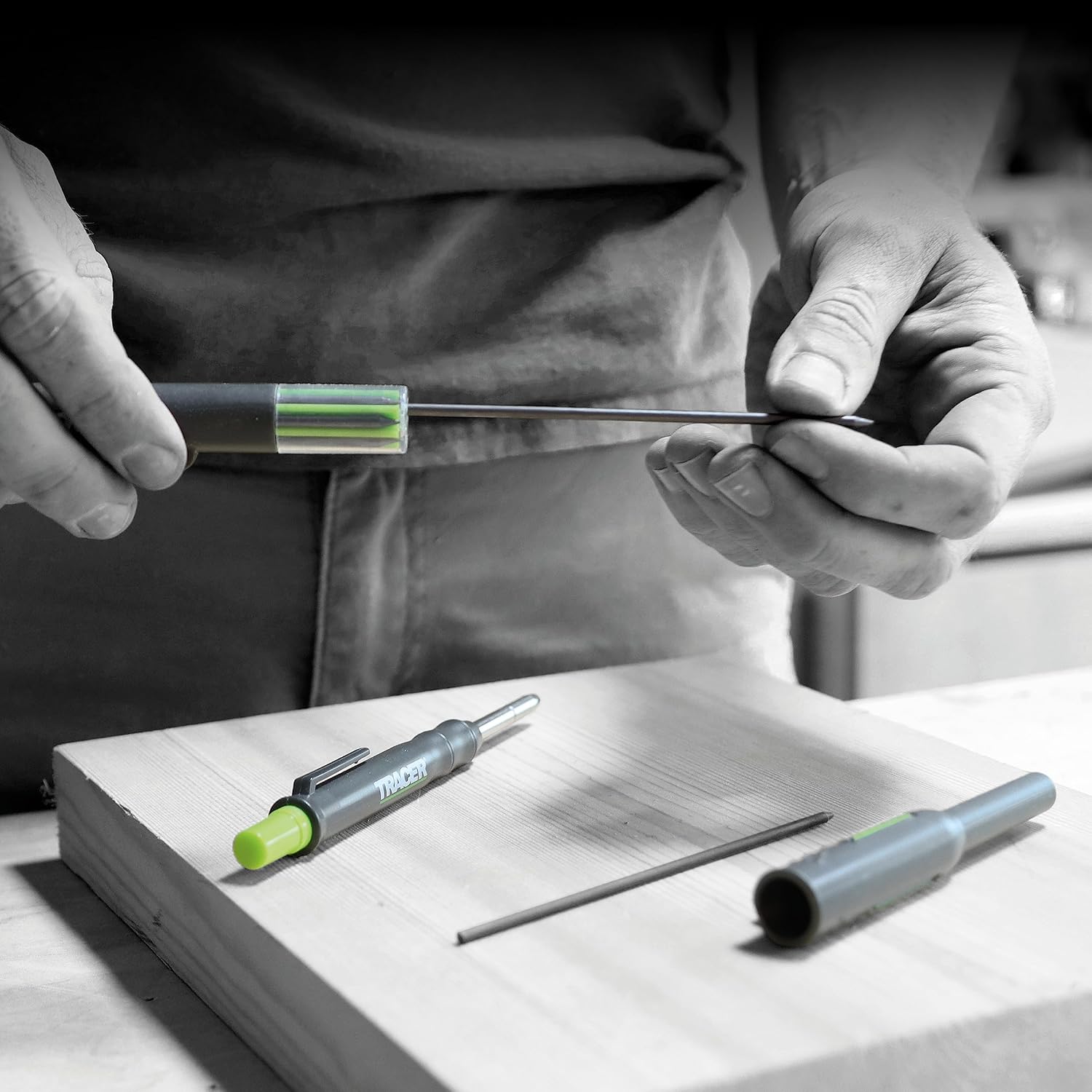 Tracer Tieflochmarker Bleistift – Präzises Markieren an schwer zugänglichen Stellen