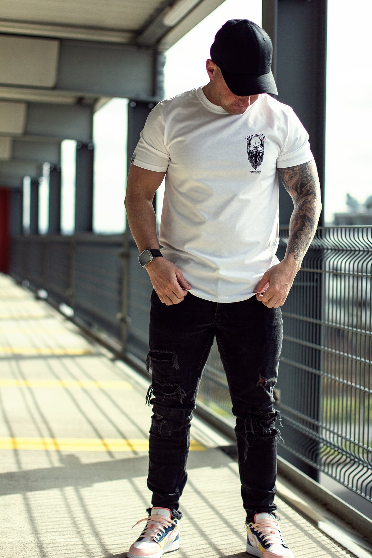 'DACH ULTRAS' - T-Shirt Schwarz/Weiss